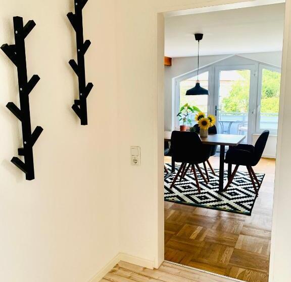 Schöne, Große Ferienwohnung Direkt Am Donauradweg & Keltenstadt Heuneburg