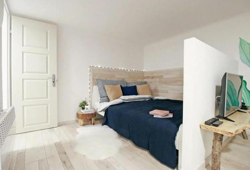 Cosy Cottage   Cheerful Apartment In The Center