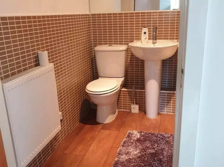 Early Knights At Huddersfield