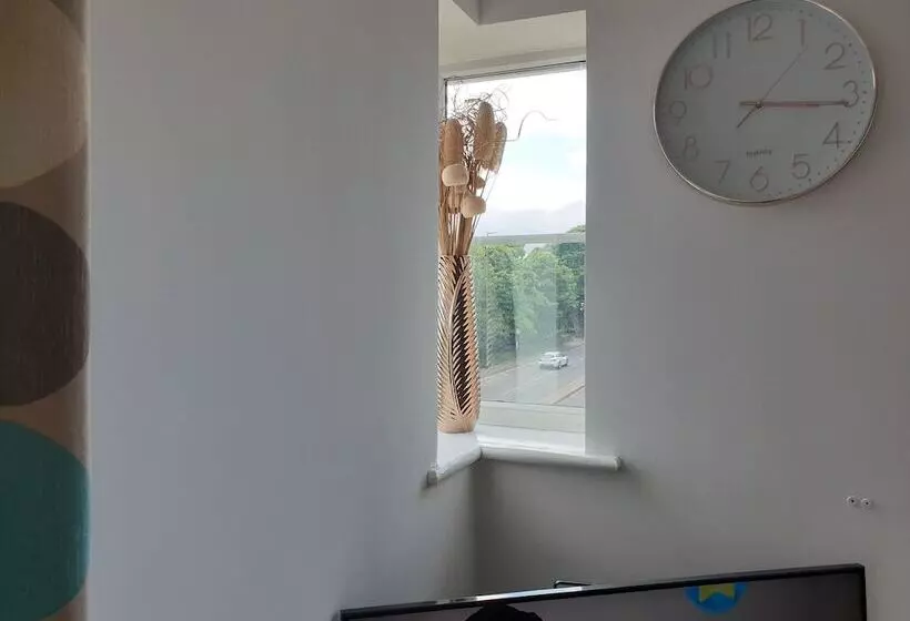 Early Knights At Huddersfield