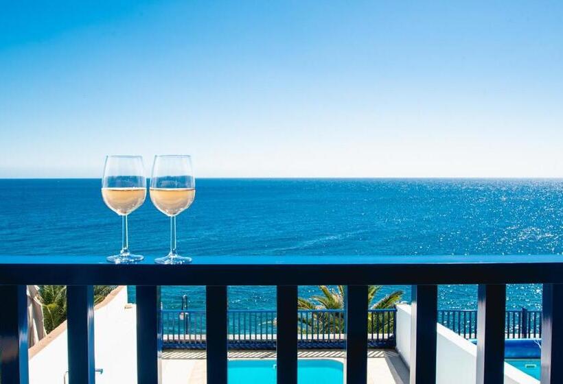 Frontline Villa 26, Modern Coastal Design With Amazing Views