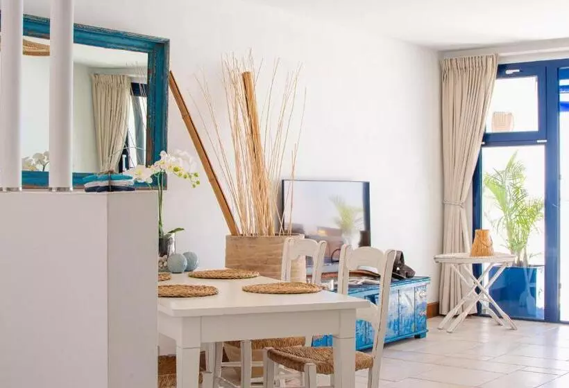 Frontline Villa 26, Modern Coastal Design With Amazing Views