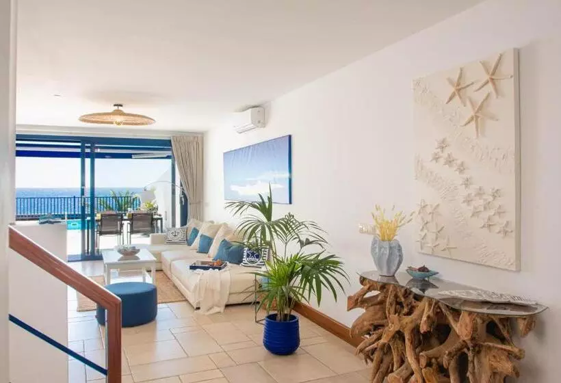 Frontline Villa 26, Modern Coastal Design With Amazing Views