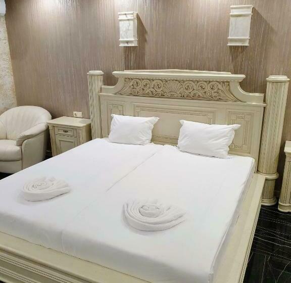 Otel хотел централ