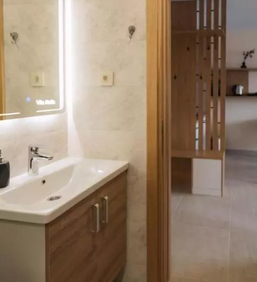 Lux Apartman  Twins