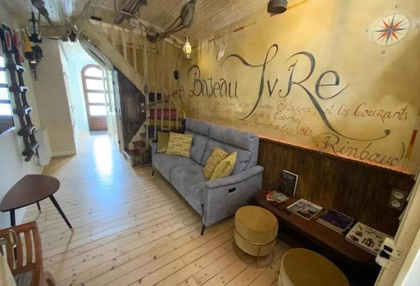 Maison Bord De Mer « le Bateau Ivre »