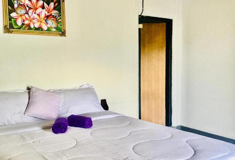 膳宿费 Ampik Batur