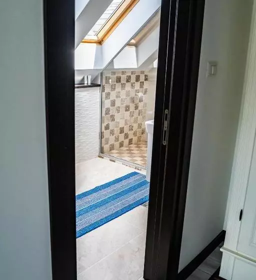 پانسیون Casa Românească
