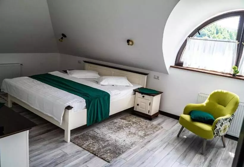 پانسیون Casa Românească