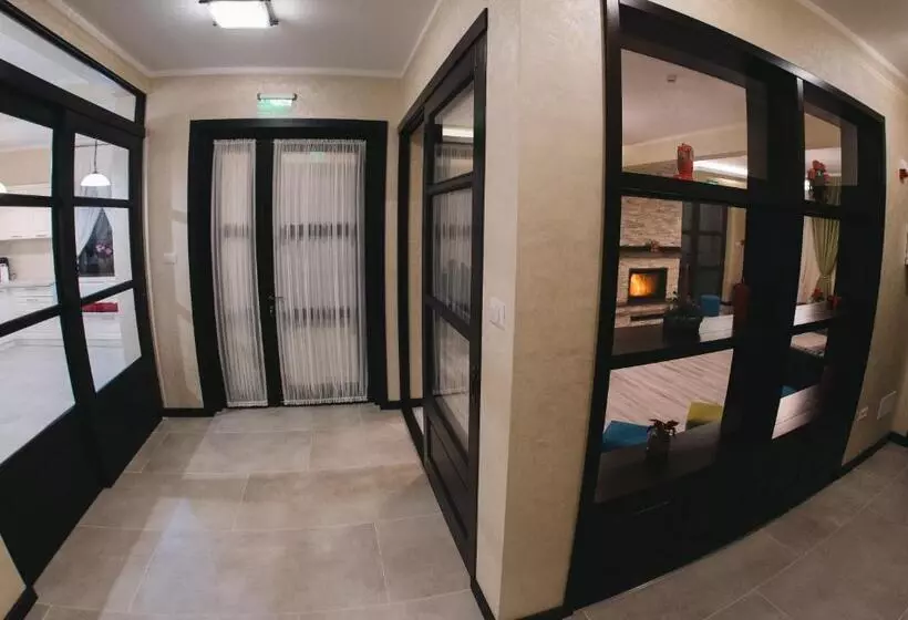 پانسیون Casa Românească