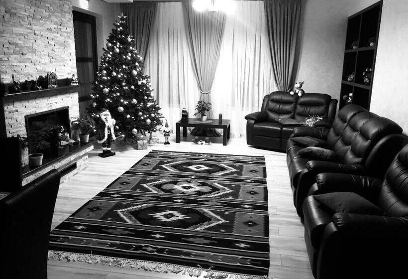 پانسیون Casa Românească