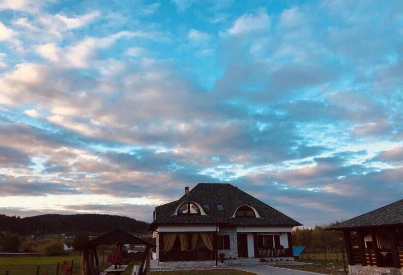 پانسیون Casa Românească