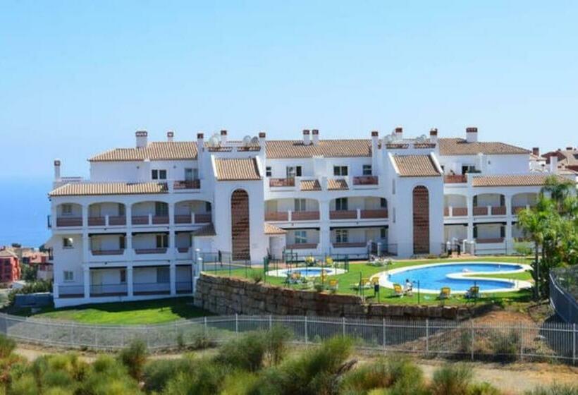 Amazing Penthouse With Panoramic Sea Views