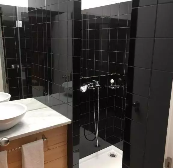 تختخواب و صبحانه Pimms Home Ribeira