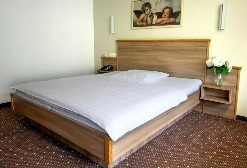 Hotelli Sonnenhof Aspach