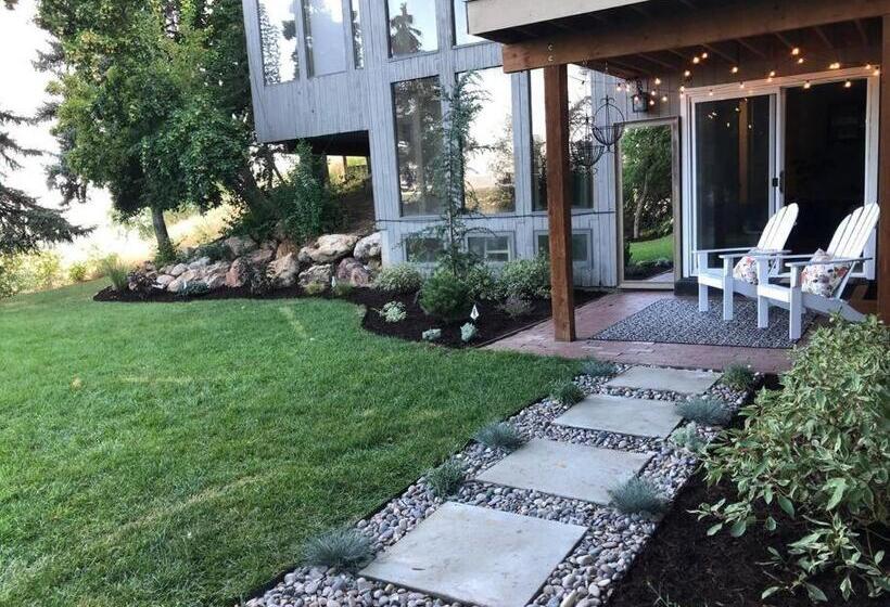 Luxury Mountain Sanctuary