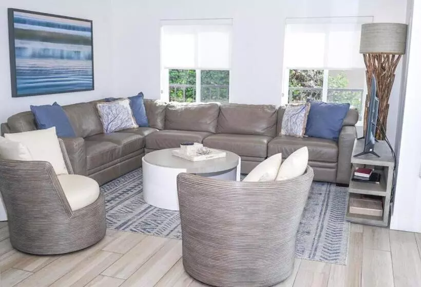 Ocean Villas Beach Front