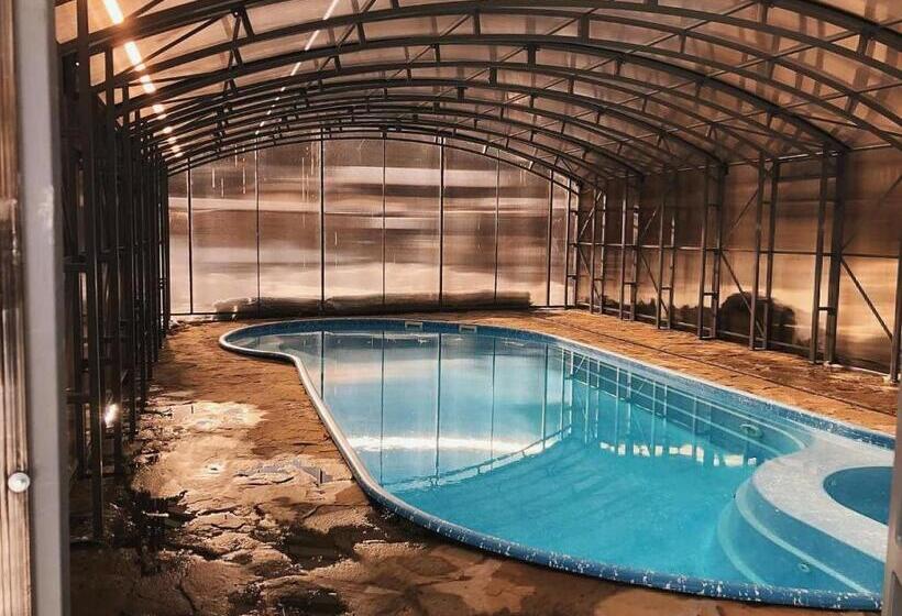 Пансион карамановите къщи