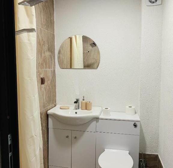 Пансион карамановите къщи