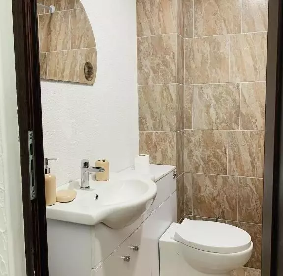 Majatalo карамановите къщи