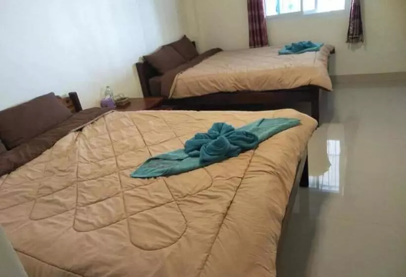 Majatalo Baan Dongsak River View