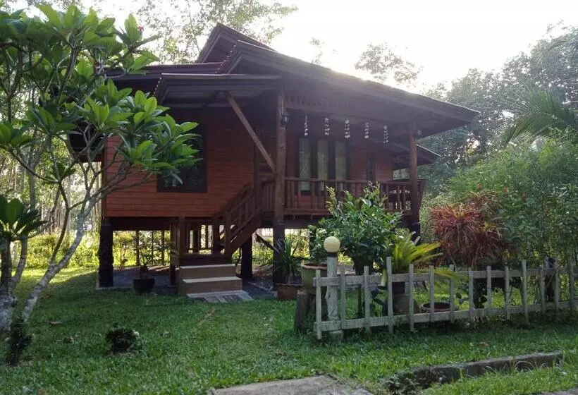 Majatalo Najjamee Bungalows