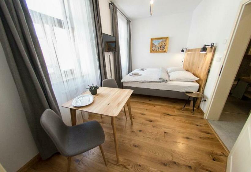 פנסיון Penzion šťastný Medvěd