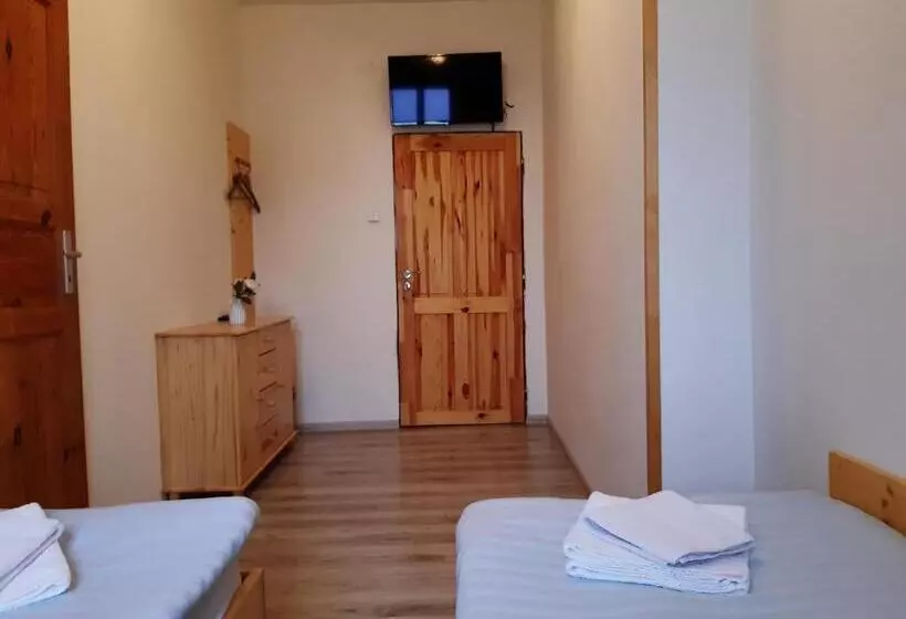 Majatalo Penzion U Hradilů