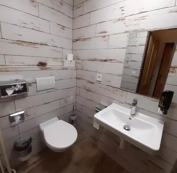 Majatalo Penzion U Hradilů