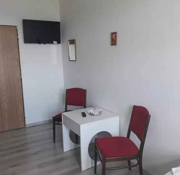 Majatalo Penzion U Hradilů