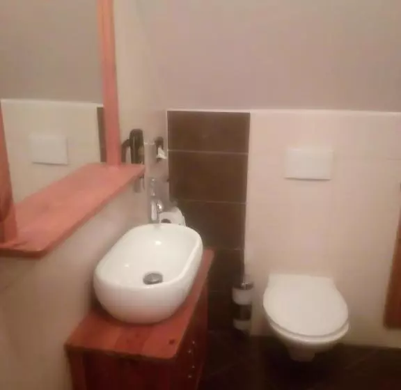 Majatalo Penzion U Hradilů