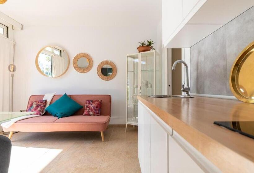 Quality And Peaceful Stay In Playa Del Inglés