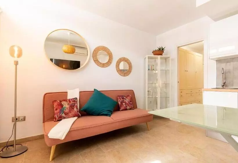 Quality And Peaceful Stay In Playa Del Inglés