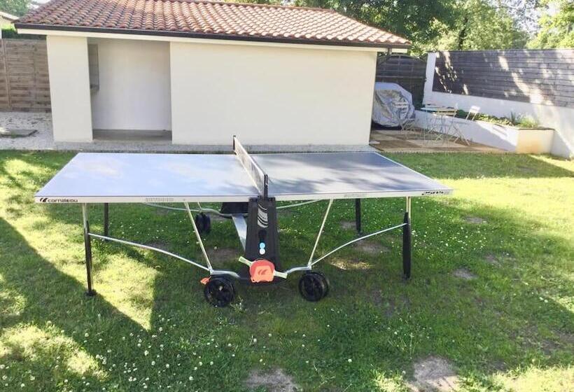 Superbe Villa 11 Places à 400 M De La Plage