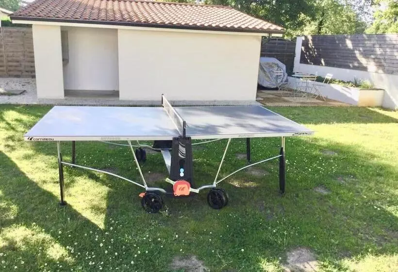 Superbe Villa 11 Places à 400 M De La Plage