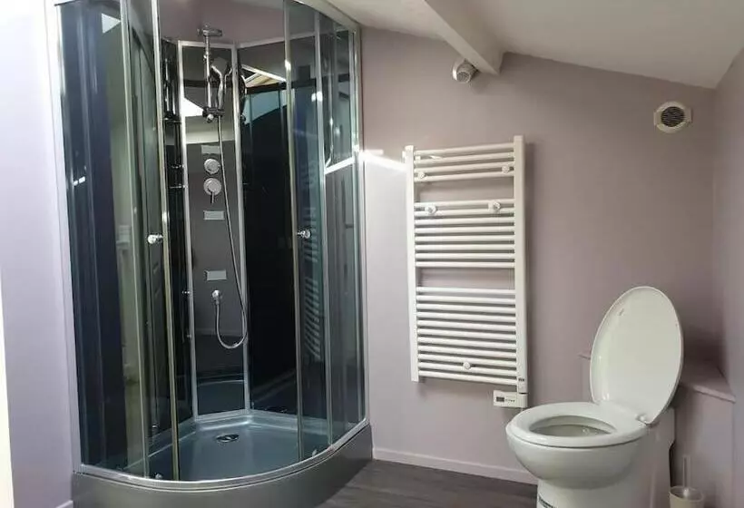 Superbe Villa 11 Places à 400 M De La Plage