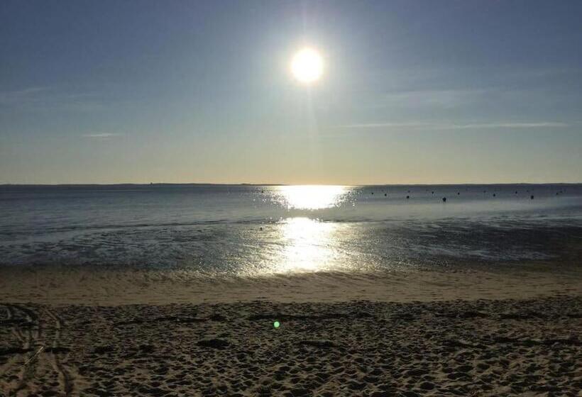 Superbe Villa 11 Places à 400 M De La Plage