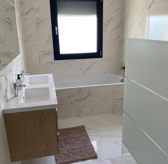 Villa St Julien 10 Mn De Dijon