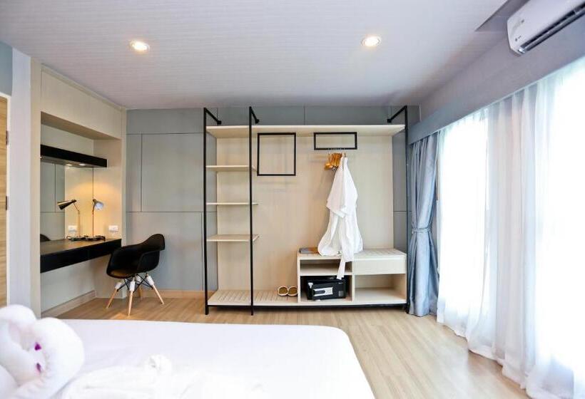 הוסטל Le Breeze Resort Hua Hin