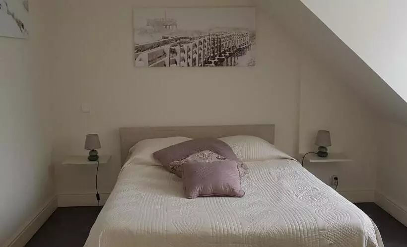 تختخواب و صبحانه L Imprévu