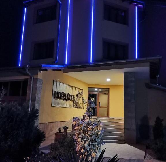 호텔 хотел александър