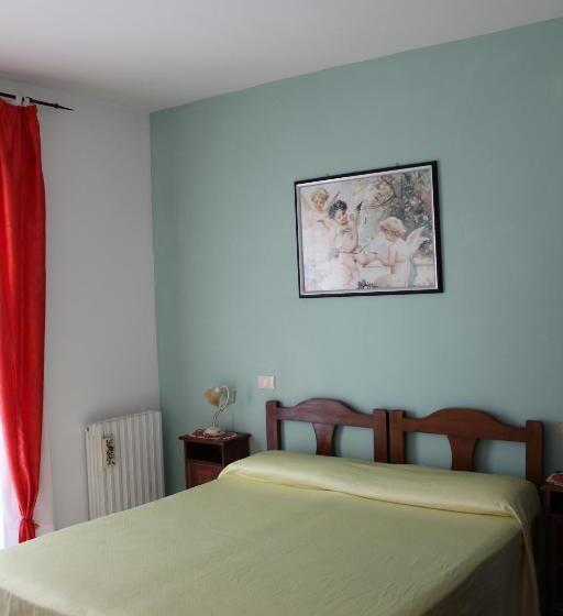 Отель Agriturismo Casale Del Contadino