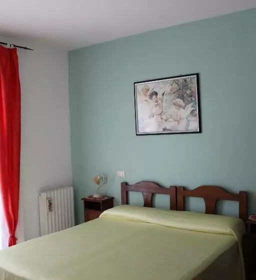 Hotelli Agriturismo Casale Del Contadino