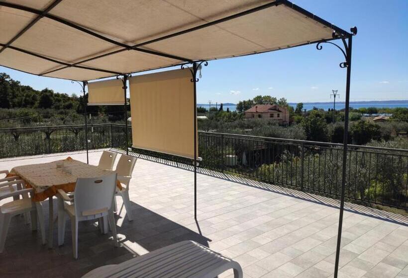 Отель Agriturismo Casale Del Contadino