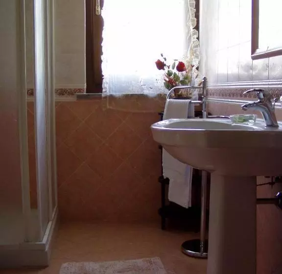 Hotelli Agriturismo Casale Del Contadino