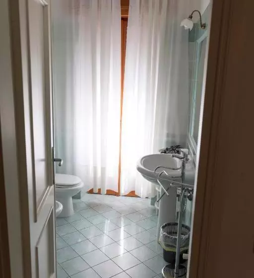 Hotelli Agriturismo Casale Del Contadino