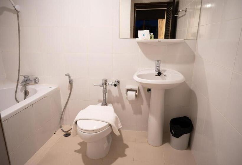 Отель Betong Hello