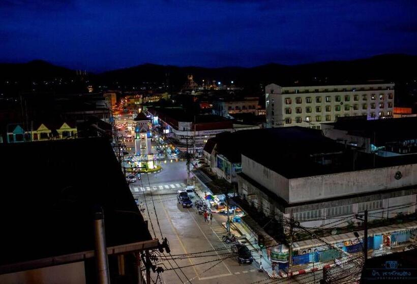 Отель Betong Hello