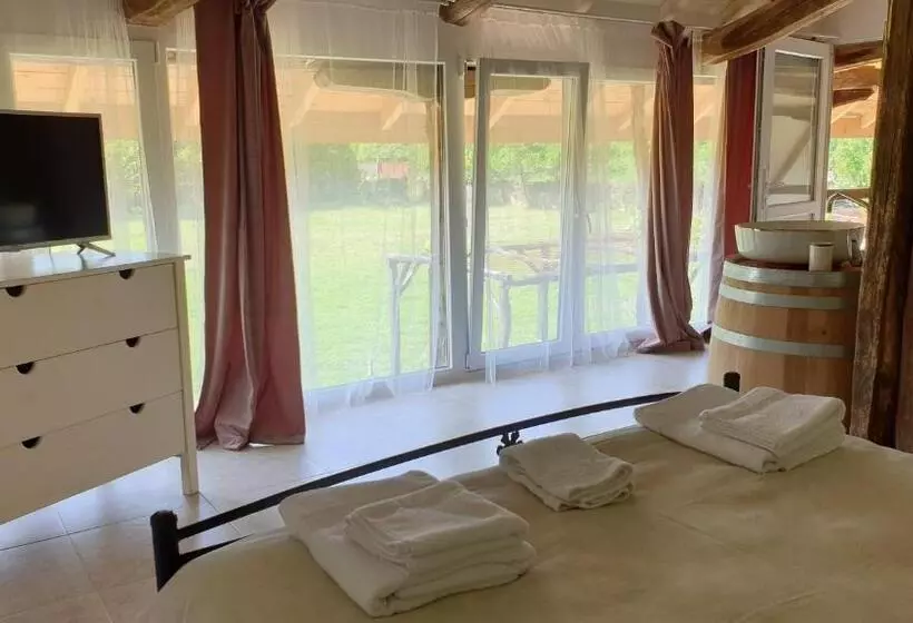 Majatalo онгъл запад