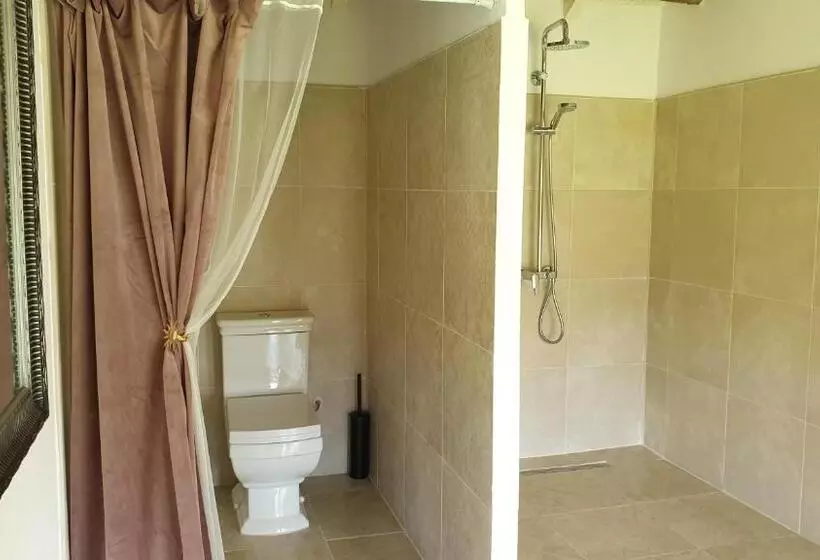 Majatalo онгъл запад